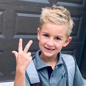 Meet your Posher, Adam brittney